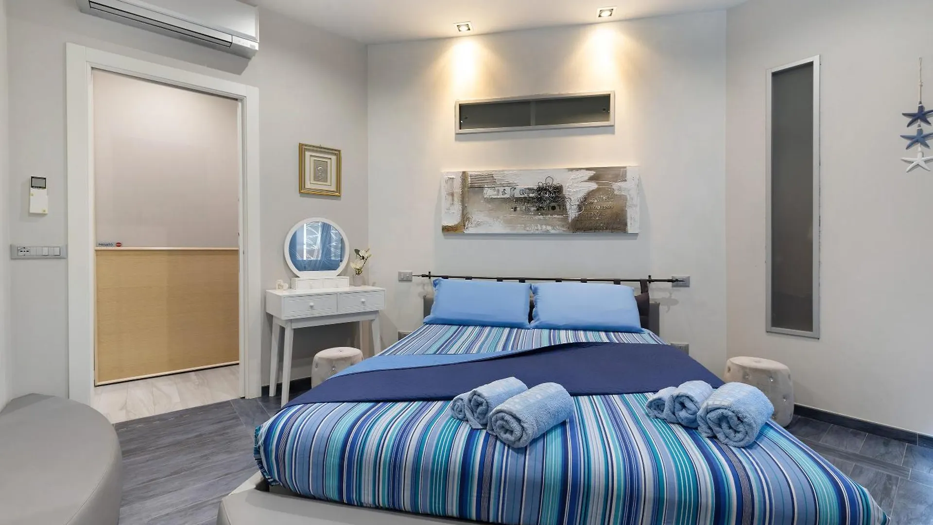 Perla Marina Savona Apartment Italy